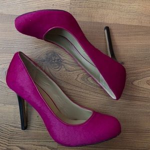 Kenneth Cole NY pink pumps
